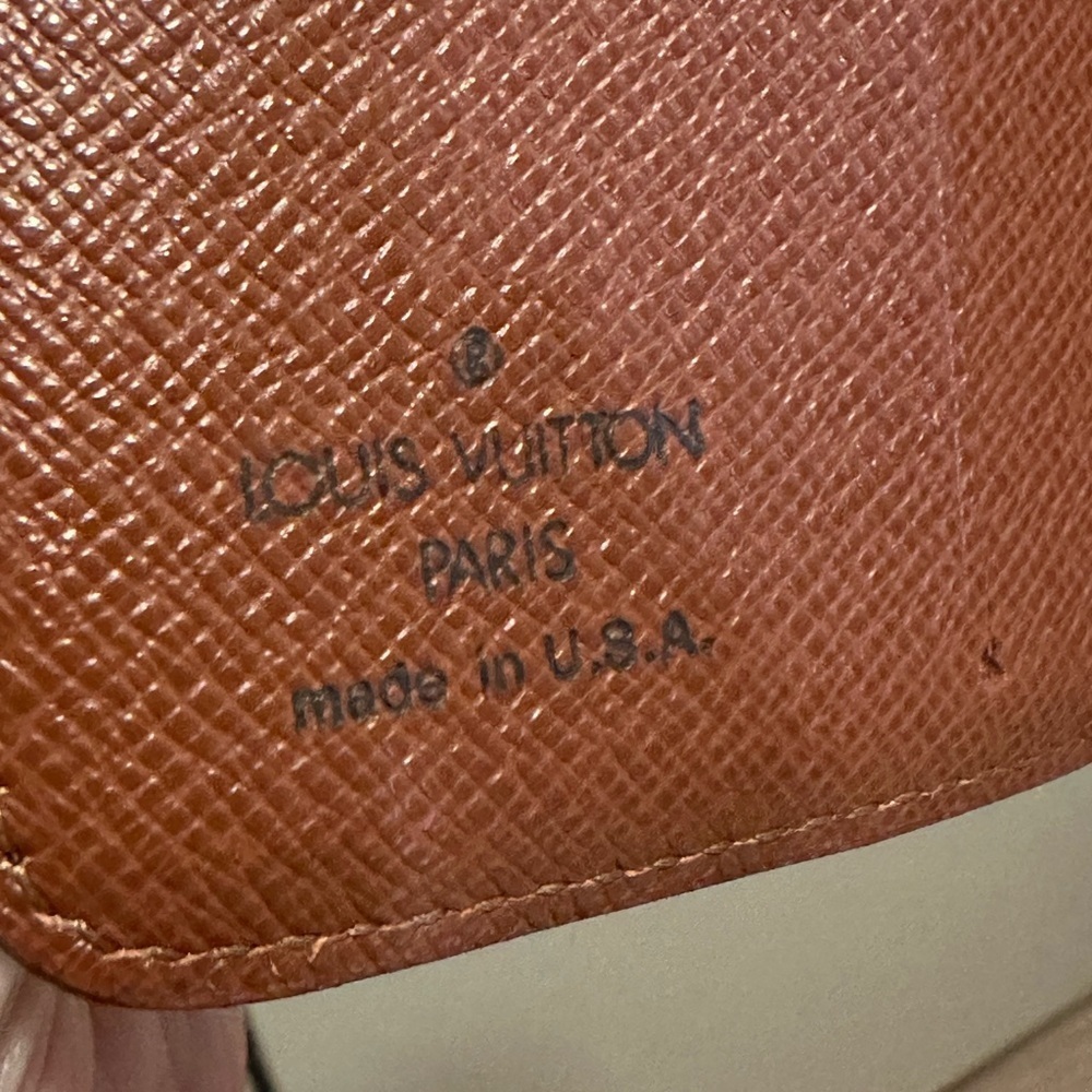 Louis Vuitton Brown and Gold Monogram Wallet - Picture 10 of 14